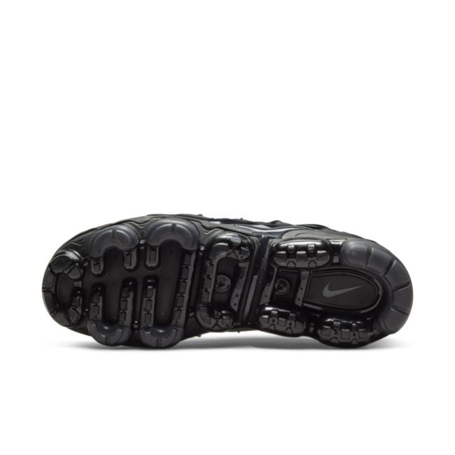 Sneakers - Nike Air VaporMax Plus “Triple Black”