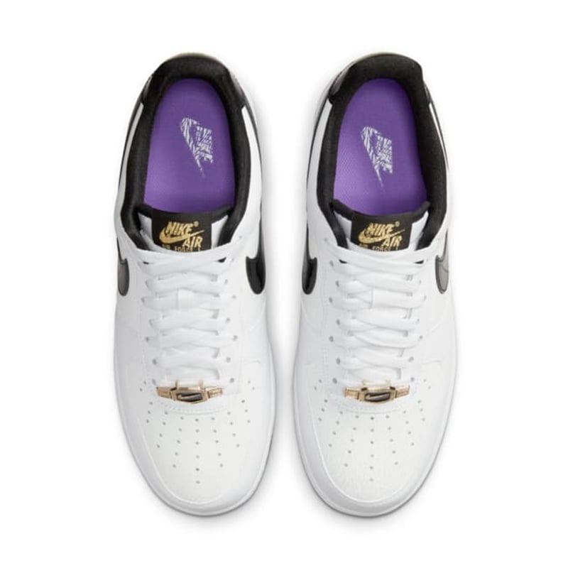 Sneakers - Nike Air Force 1 '07 LV8
"World Champion"