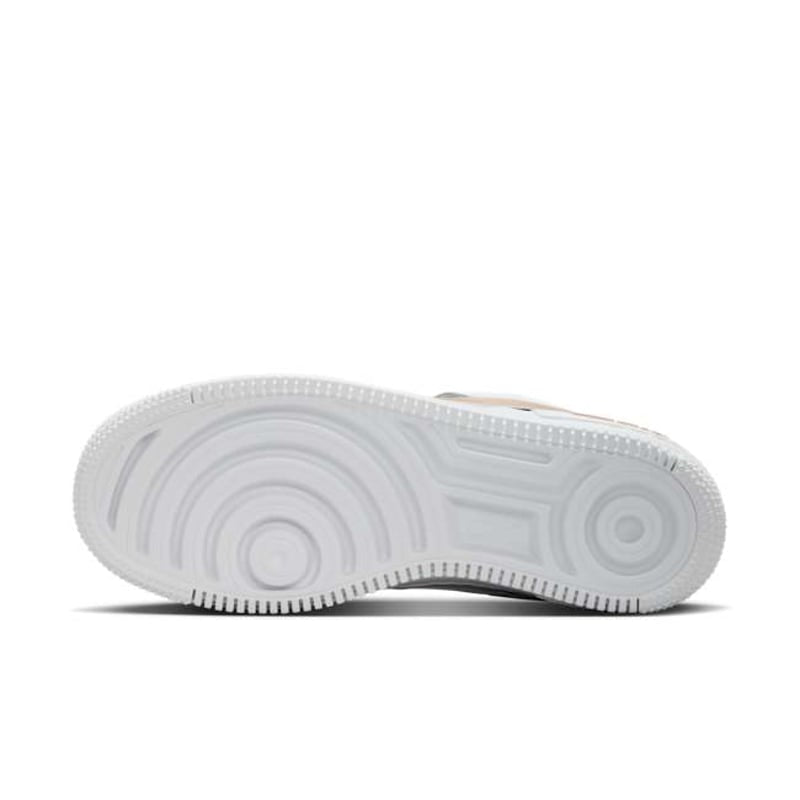 Sneakers - Nike Air Force 1 Shadow
"White & Team Gold"