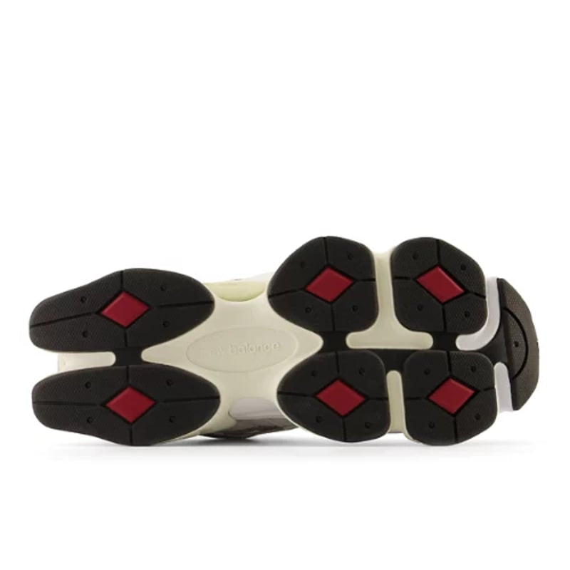 Sneakers - New Balance 9060
"Rain Cloud & Castlerock"