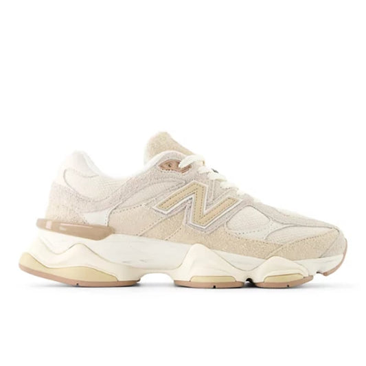 Sneakers - New Balance 9060 "Bisque & Sea Salt
