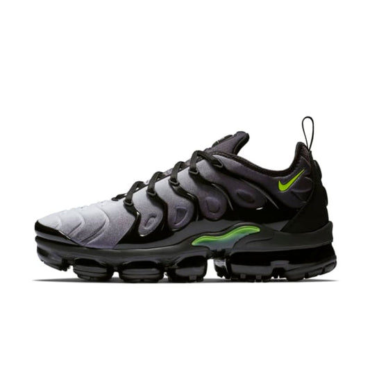 Sneakers - Nike Air VaporMax Plus
"Black & Volt"