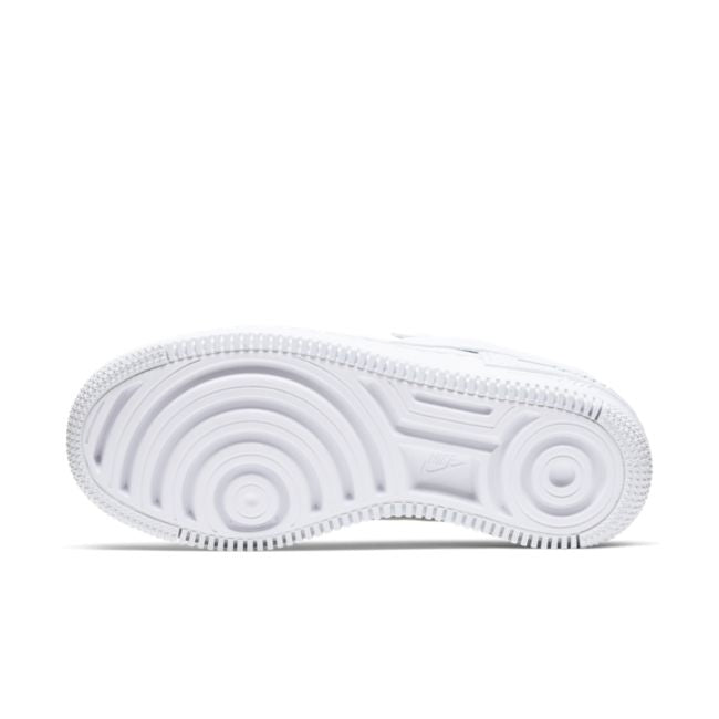 Sneakers - Nike Air Force 1 Shadow
"Triple White"