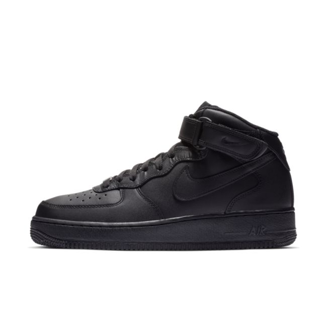 Sneakers - Nike Air Force 1 Mid '07 "Triple Black"